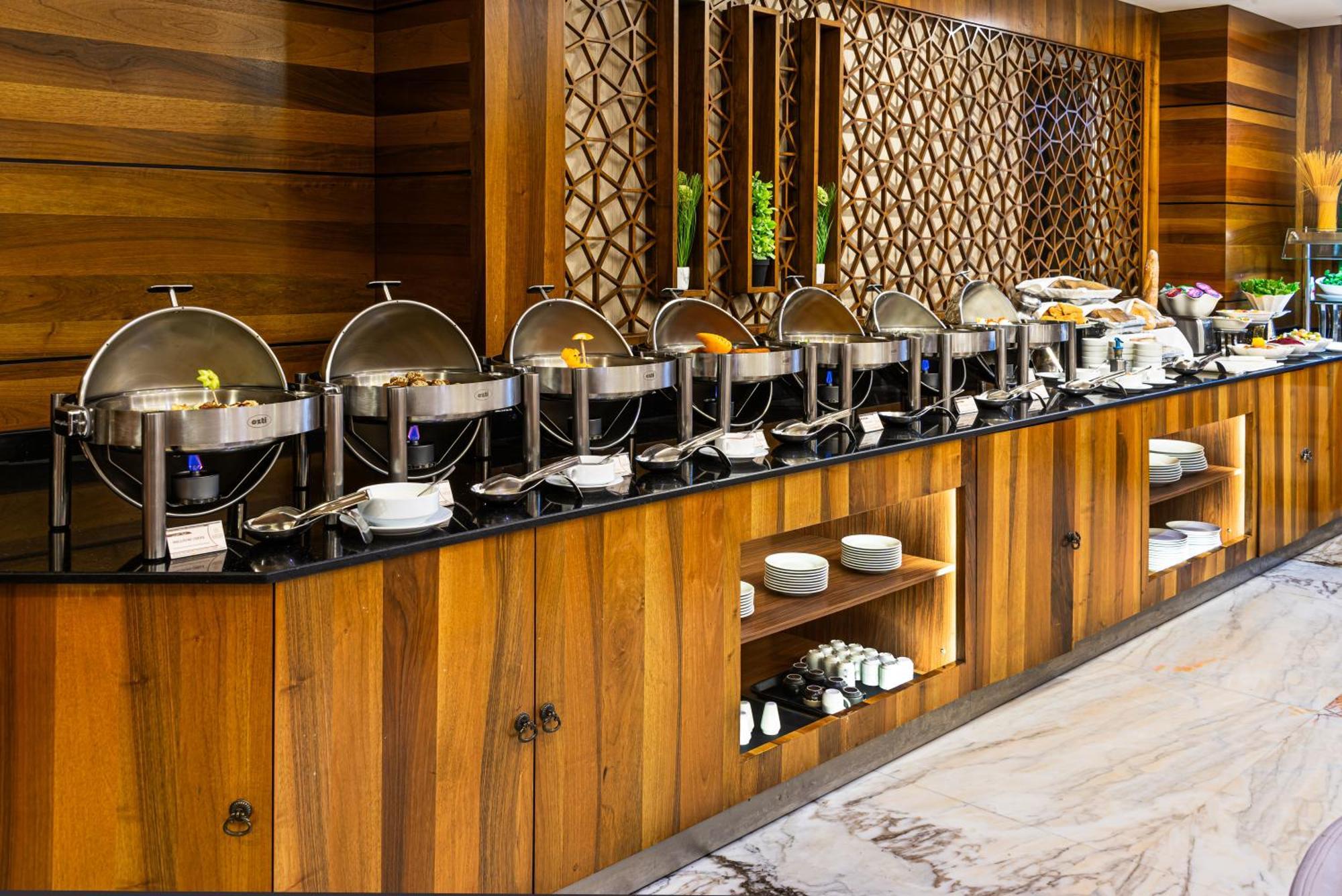 Crowne Rose Alsahafa Hotel Riyadh Exterior photo